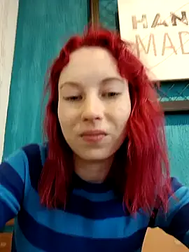 Snapshot of Frost_foxy chatting on March 2025 06:05:02 AM Frost foxy online show from March 2025 06:05:02 AM