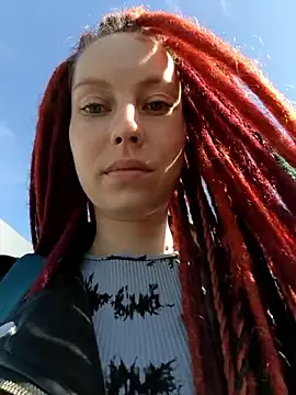 Snapshot of Frost_foxy chatting on September 2025 03:39:02 AM Frost foxy online show from September 2025 03:39:02 AM