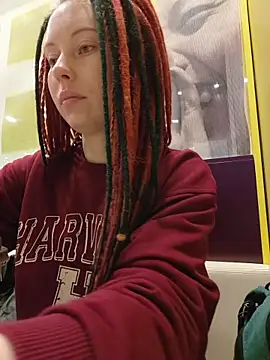 Snapshot of Frost_foxy chatting on November 2025 01:58:02 AM Frost foxy online show from November 2025 01:58:02 AM