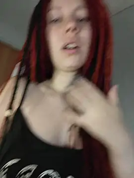 Snapshot of Frost_foxy chatting on November 2025 04:29:02 AM Frost foxy online show from November 2025 04:29:02 AM