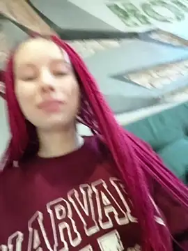 Snapshot of Frost_foxy chatting on December 2025 02:50:02 AM Frost foxy online show from December 2025 02:50:02 AM