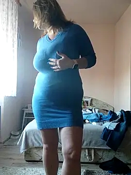 Snapshot of Elza01 chatting on March 2025 02:56:02 PM Elza01 online show from March 2025 02:56:02 PM