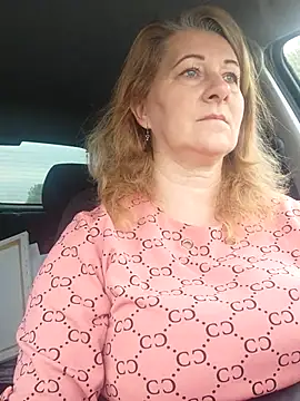 Snapshot of Elza01 chatting on October 2025 05:48:02 AM Elza01 online show from October 2025 05:48:02 AM