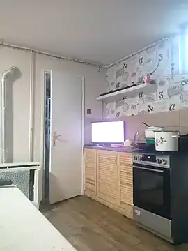 Snapshot of Elza01 chatting on October 2025 05:27:01 AM Elza01 online show from October 2025 05:27:01 AM