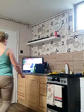 Snapshot of Elza01 chatting on October 2025 05:16:02 AM Elza01 online show from October 2025 05:16:02 AM