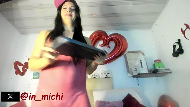 dangerous bitch online show from November 2025 12:33:01 AM