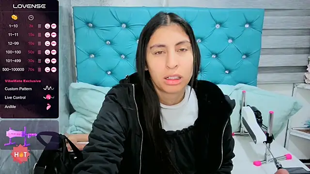 MAARYMOON online show from January 2026 10:53:01 AM