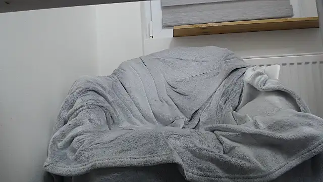 Snapshot of master4bitch24 chatting on November 2025 07:24:01 PM master4bitch24 online show from November 2025 07:24:01 PM