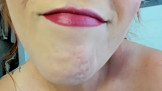 Snapshot of SexyCaitlynHot chatting on November 2025 08:09:01 PM SexyCaitlynHot online show from November 2025 08:09:01 PM