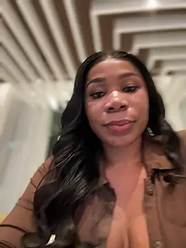 Snapshot of Belle___ chatting on February 2025 12:17:01 AM Belle online show from February 2025 12:17:01 AM