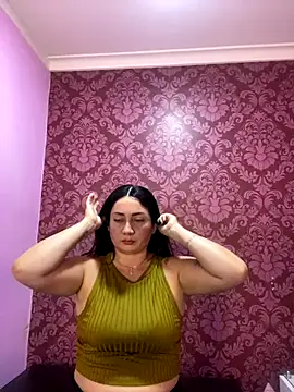 Snapshot of juliana_diaz chatting on November 2025 11:14:01 AM juliana diaz online show from November 2025 11:14:01 AM