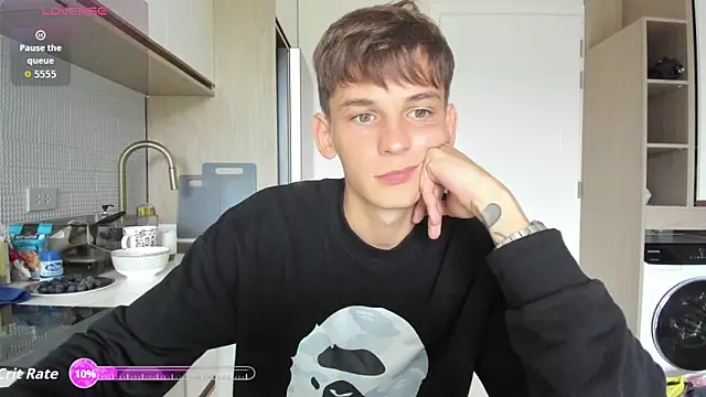 MiracleCam online show from November 2025 08:46:02 AM