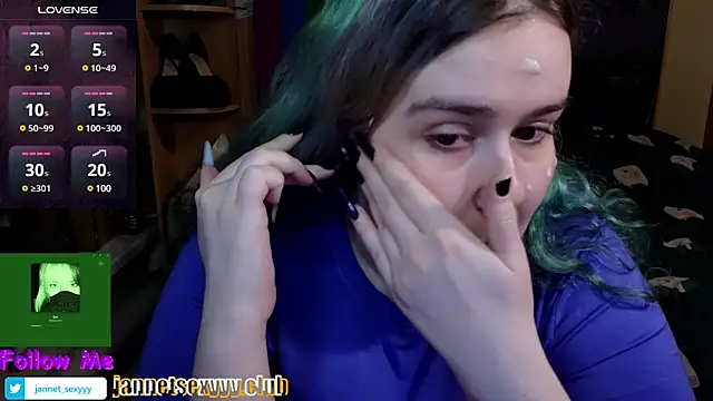 Snapshot of JannetPie chatting on December 2024 01:19:01 AM JannetPie online show from December 2024 01:19:01 AM