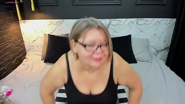 Shannonshine online show from February 2025 12:26:02 PM