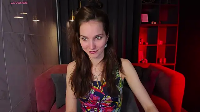 Snapshot of MirandaGlow chatting on March 2025 11:55:01 AM MirandaGlow online show from March 2025 11:55:01 AM