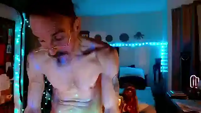 Snapshot of mycock2474u chatting on September 2025 12:53:01 PM mycock2474u online show from September 2025 12:53:01 PM