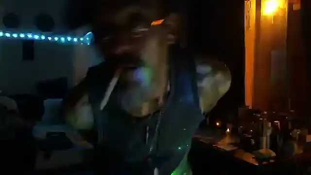 Snapshot of mycock2474u chatting on October 2025 10:23:02 AM mycock2474u online show from October 2025 10:23:02 AM