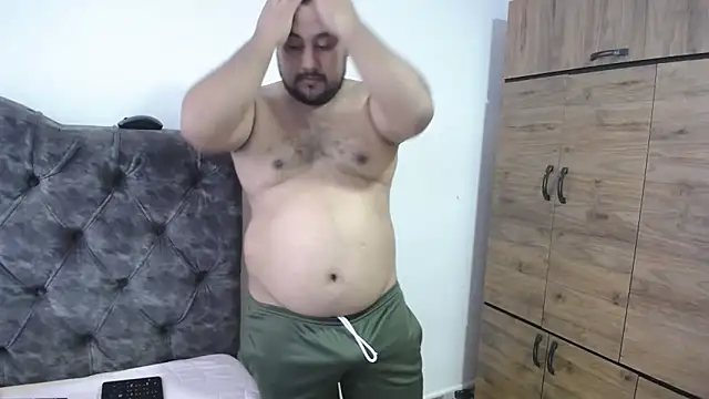 Snapshot of santi_hothot chatting on September 2025 07:04:02 PM santi hothot online show from September 2025 07:04:02 PM