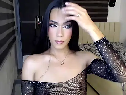 XxIvory CatxX online show from July 2026 01:47:02 PM