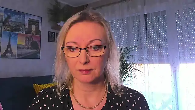 vanessa chat online show from February 2026 02:16:02 PM