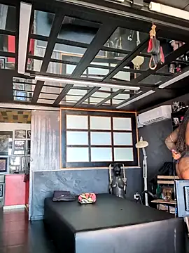 DarkDea online show from September 2025 02:28:01 PM