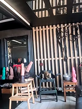 DarkDea online show from September 2025 12:51:01 PM