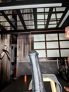 DarkDea online show from December 2025 03:18:02 PM