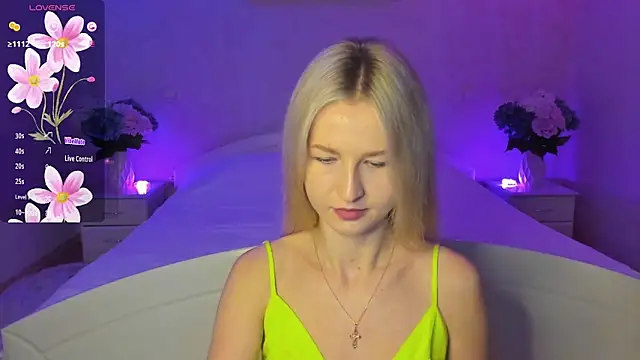 AnnaCarrera online show from November 2025 06:40:02 PM