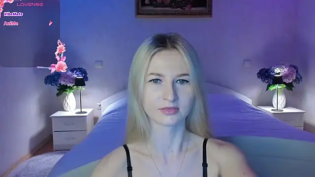 AnnaCarrera online show from March 2026 10:27:01 PM