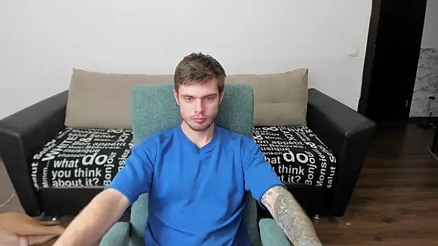 maks wolfis online show from January 2025 03:37:02 PM