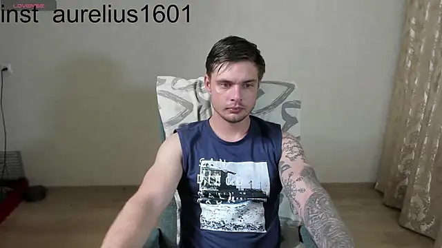 maks wolfis online show from June 2026 10:23:02 PM