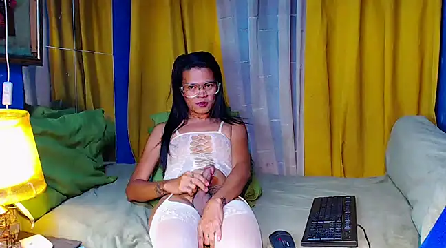 Snapshot of Paula_Jordan chatting on January 2025 03:55:02 PM Paula Jordan online show from January 2025 03:55:02 PM