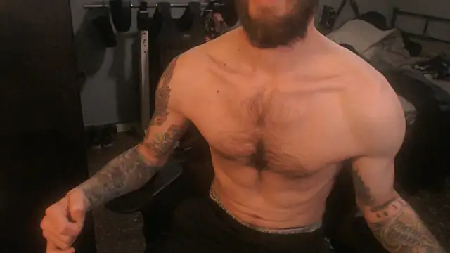 SexxxyLouis online show from April 2026 09:21:01 AM