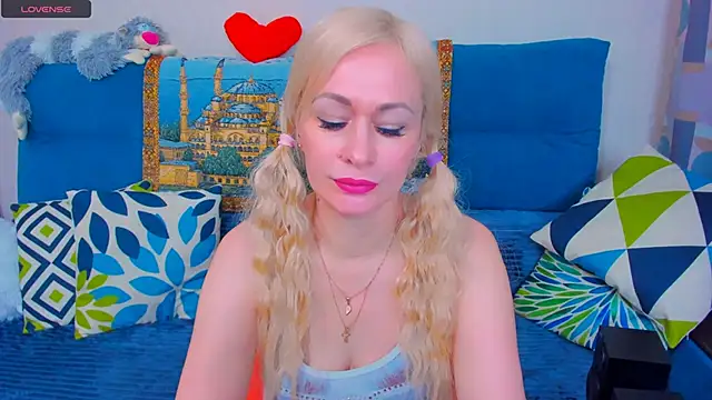 EllenMoore online show from January 2025 02:36:01 AM