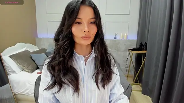 ErikaSoft online show from February 2025 05:37:01 AM