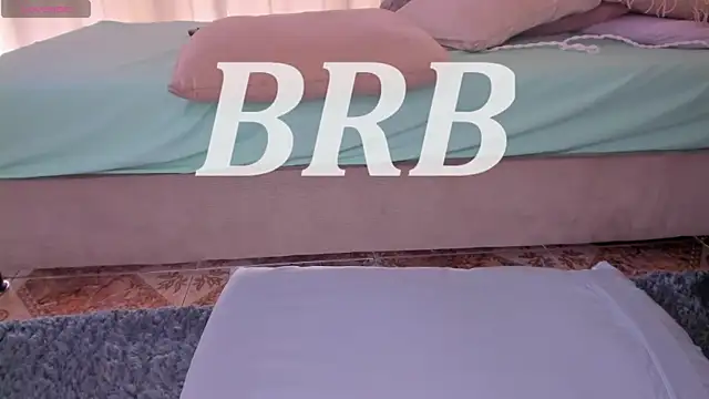 Snapshot of Secret_chells chatting on March 2025 07:10:01 PM Secret chells online show from March 2025 07:10:01 PM