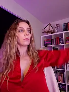 LilyOrion online show from November 2025 02:44:01 AM