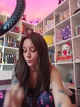 LilyOrion online show from July 2026 09:42:02 PM
