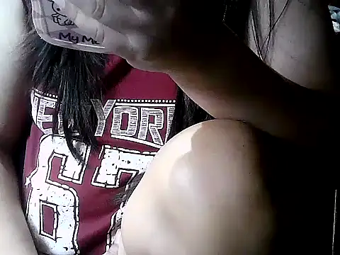 Snapshot of XbighotbootyX chatting on November 2025 11:04:02 PM XbighotbootyX online show from November 2025 11:04:02 PM