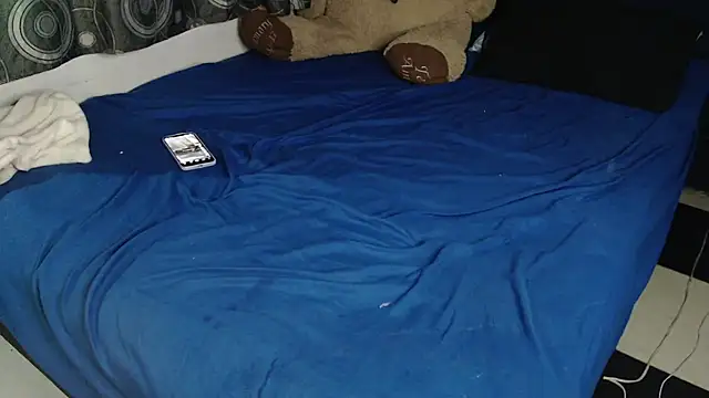 ANGELIQUE KLANE online show from April 2026 11:16:02 PM