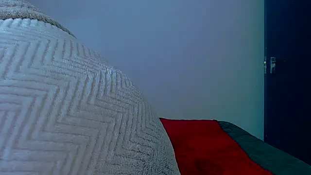 Snapshot of Curvy-Lisa chatting on October 2025 04:16:01 PM Curvy-Lisa online show from October 2025 04:16:01 PM