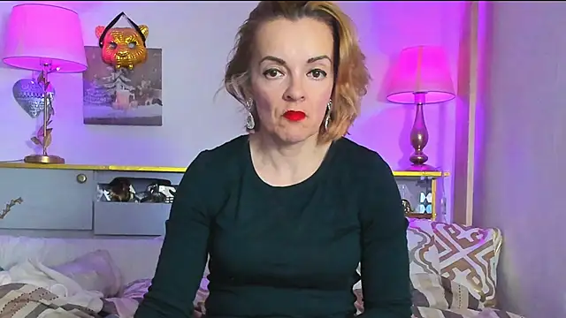 KateConner online show from March 2025 05:52:01 PM