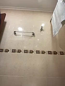 Fancyxlove online show from November 2025 12:26:01 PM