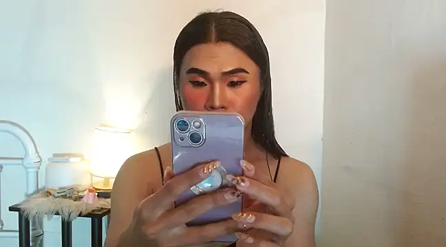 JustineBIGCUM online show from December 2024 06:39:01 AM