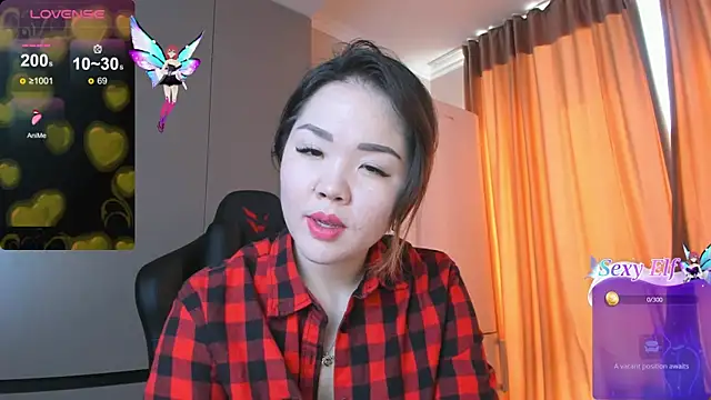 Snapshot of azure_moon2 chatting on March 2025 08:13:02 AM azure moon2 online show from March 2025 08:13:02 AM