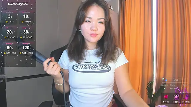 Snapshot of azure_moon2 chatting on October 2025 07:53:02 AM azure moon2 online show from October 2025 07:53:02 AM