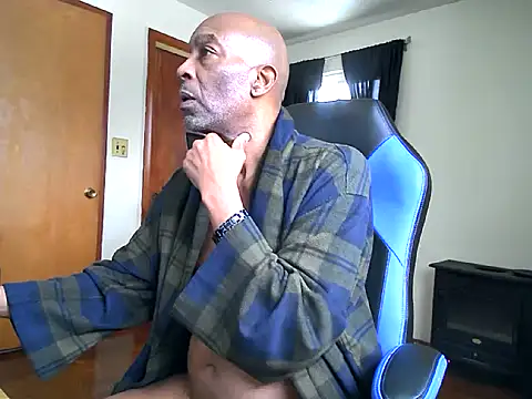 longdick4you8686 online show from January 2025 06:41:02 PM