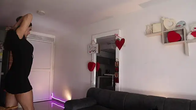  Vahos  online show from February 2026 07:09:01 PM