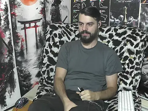 Snapshot of 00george chatting on December 2025 04:11:02 AM 00george online show from December 2025 04:11:02 AM