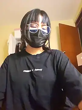 Snapshot of Latin_summer chatting on October 2025 01:50:01 AM Latin summer online show from October 2025 01:50:01 AM